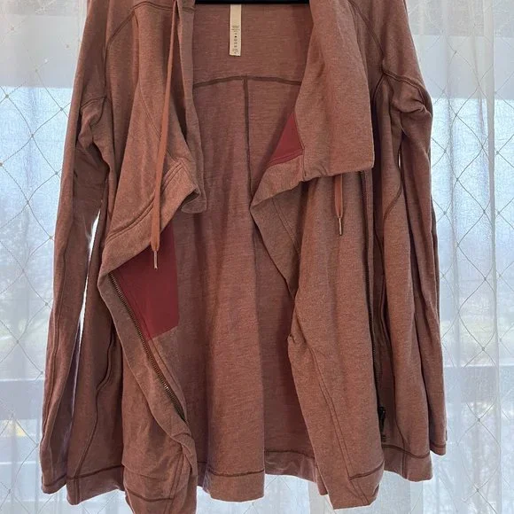 pink lululemon sweater - Picture 2 of 6